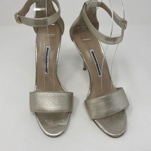 Genuine Gold Metallic Manolo Blahnik Heels With Ankle Strap *MISMATCH SIZE 37/38